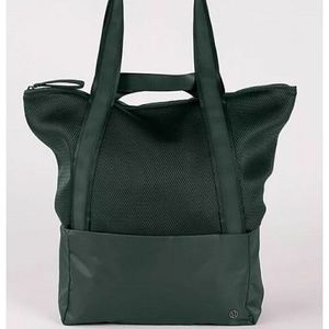 Hot Mesh Tote